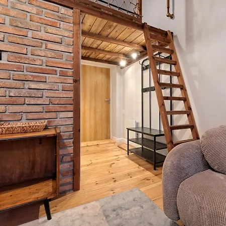 - Acco Rent Apartman
