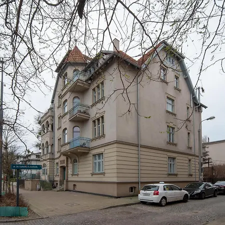 Apartment Studia Aleje 756 - Acco Rent Sopot