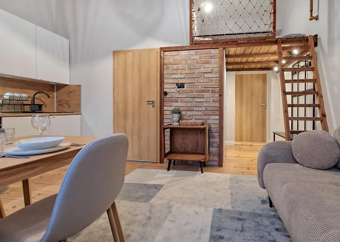 - Acco Rent דירה *