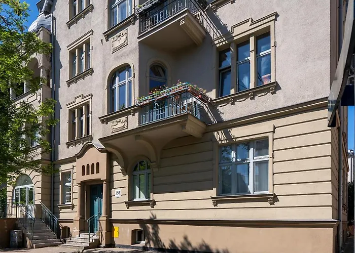 דירה - Acco Rent סופוט